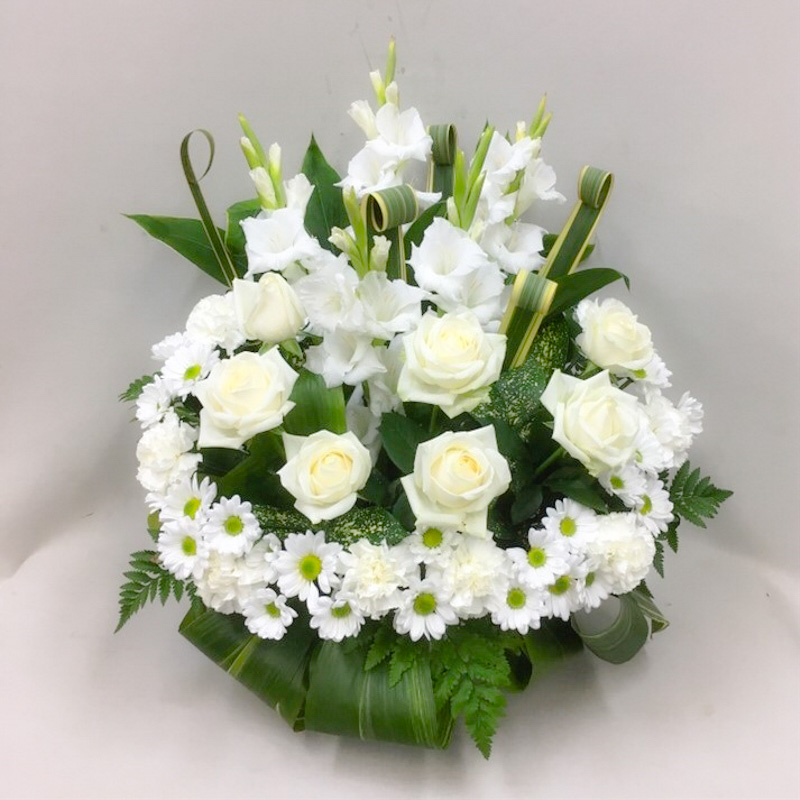 【供花】白バラのエターナルリングアレンジメント（H60）【送料無料】